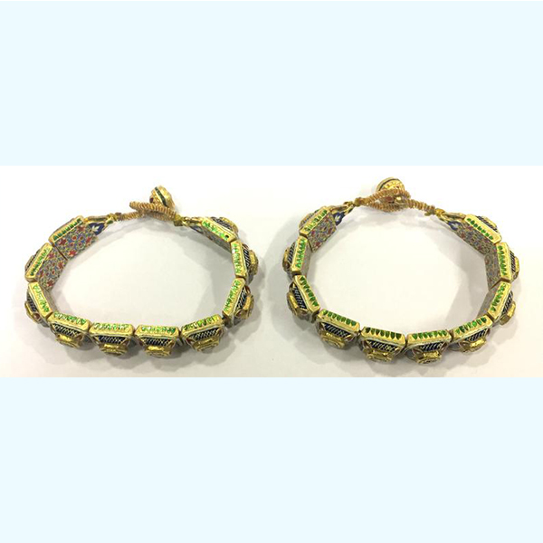 natural and artistic